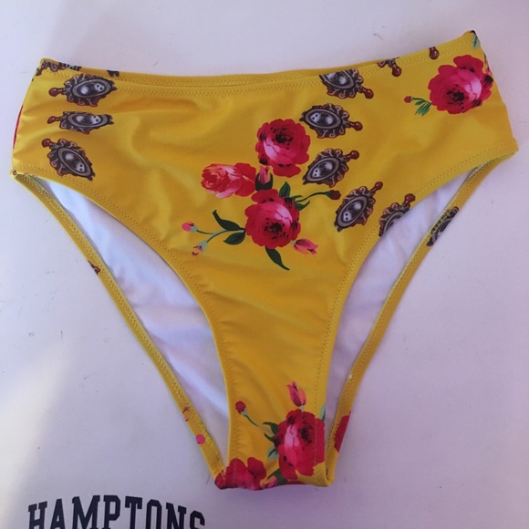 yellow floral bikini set - Picture 3 of 4